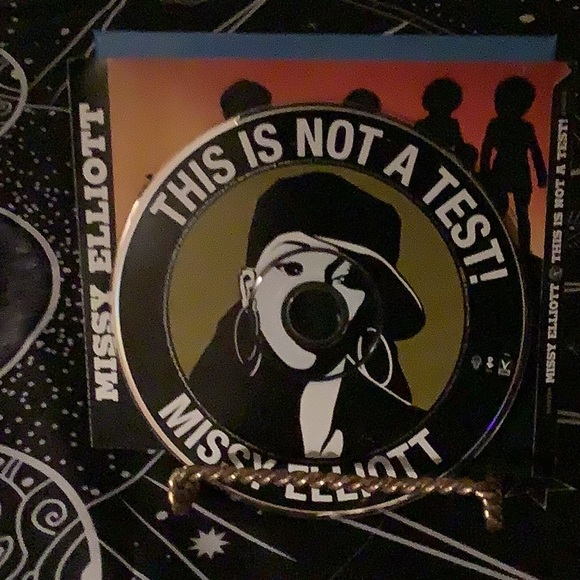 Missy Elliot CD this is not a test. Good shape parental advisory explicit - Picture 1 of 6